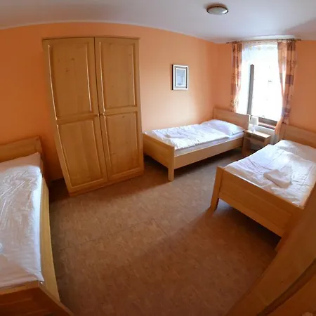 Apartmany U Jezera Na Namesti Frymburk Exterior photo